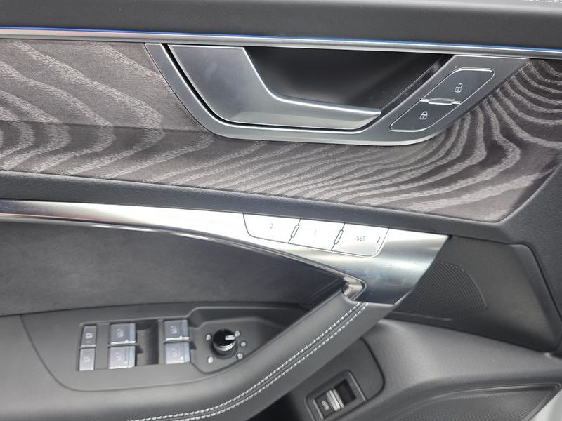 2025 Audi A7 55 TFSI Quattro Premium photo 29