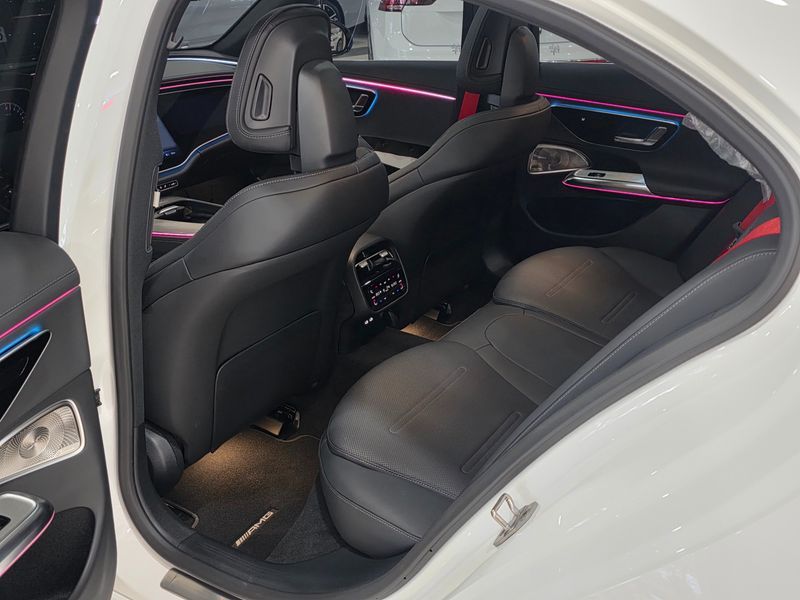 2026 Mercedes-Benz E-Class AMG E53e 4MATIC+ photo 12