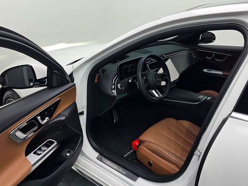 2026 Mercedes-Benz E-Class E200 AMG Line photo 10