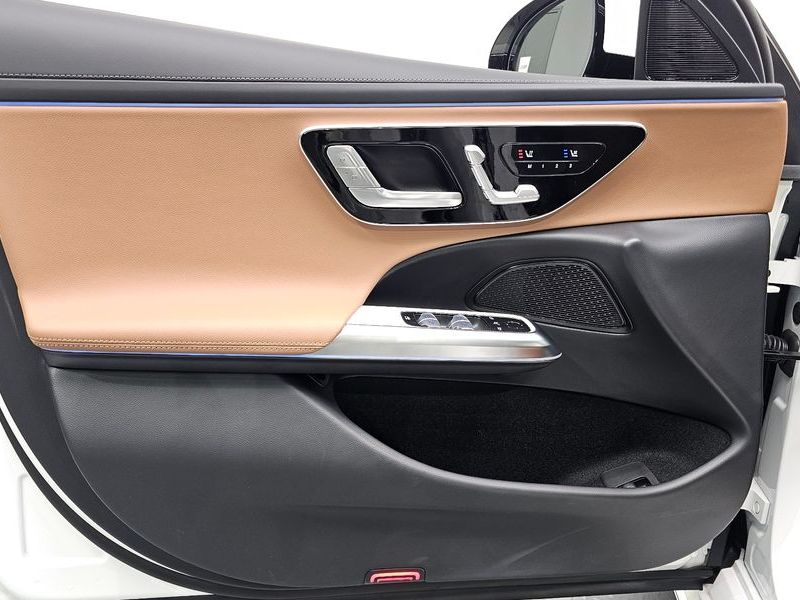 2026 Mercedes-Benz E-Class E200 AMG Line photo 24