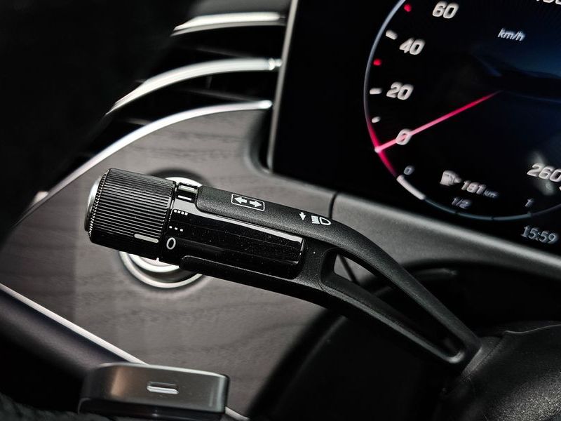 2026 Mercedes-Benz E-Class E200 AMG Line photo 30
