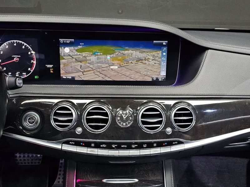 2018 Mercedes-Benz S-Class S450L 4MATIC photo 15