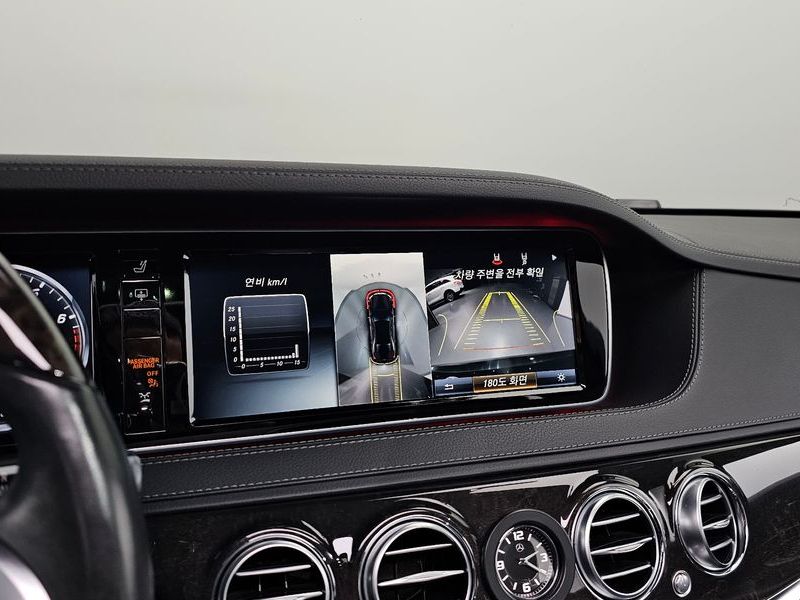 2016 Mercedes-Benz S-Class S400L 4MATIC photo 15