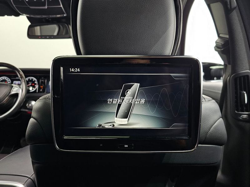 2016 Mercedes-Benz S-Class S400L 4MATIC photo 18