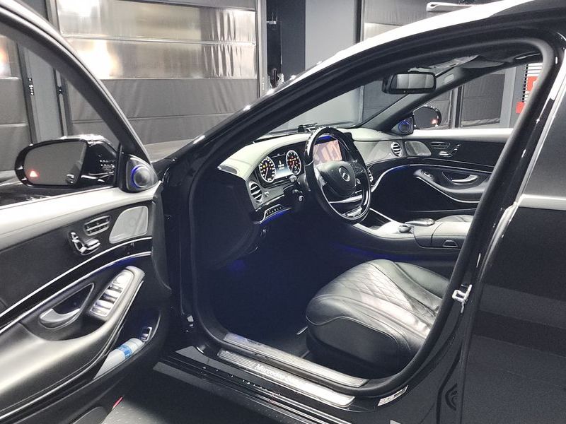 2015 Mercedes-Benz S-Class Maybach S500 photo 10