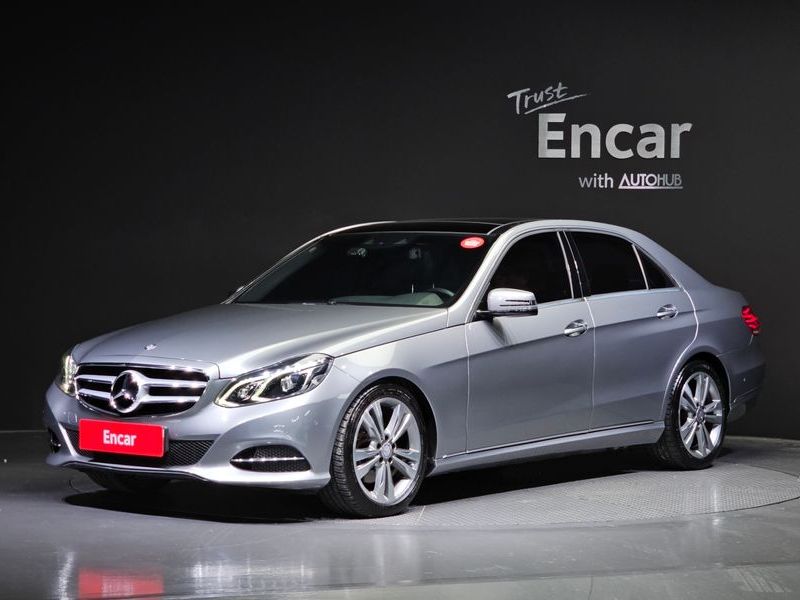 2014 Mercedes-Benz E-Class E300 Avangard photo 1