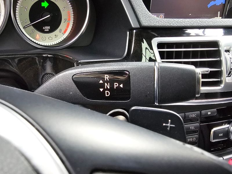 2014 Mercedes-Benz E-Class E300 Avangard photo 9