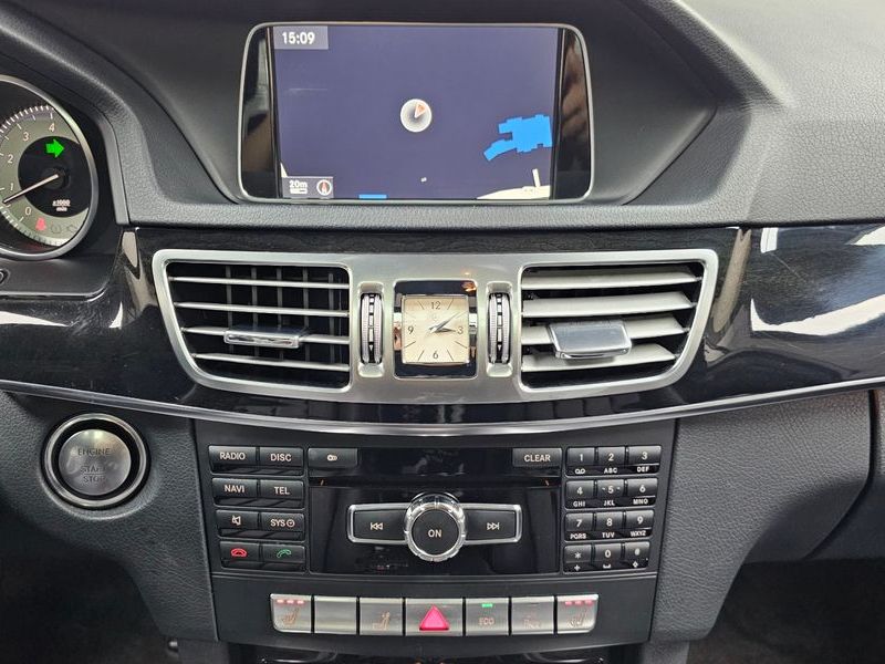 2014 Mercedes-Benz E-Class E300 Avangard photo 14