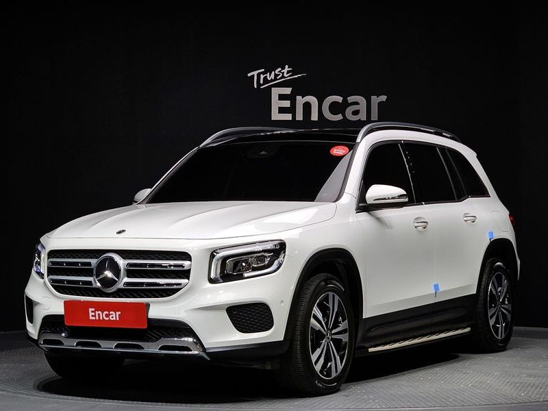 2021 Mercedes-Benz B-Class GLB220 photo 1