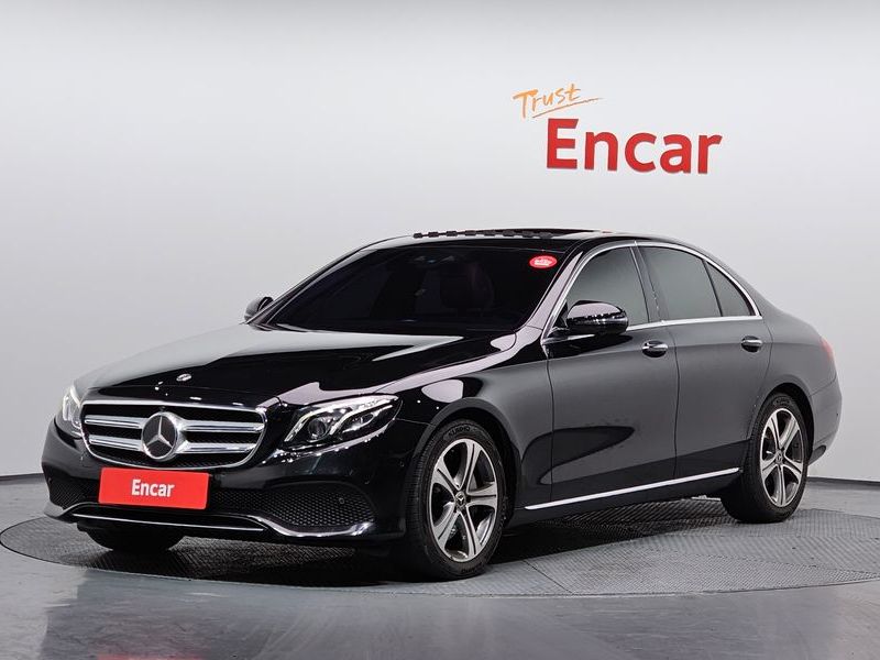 2017 Mercedes-Benz E-Class E300 AV Intelligent Drive photo 1