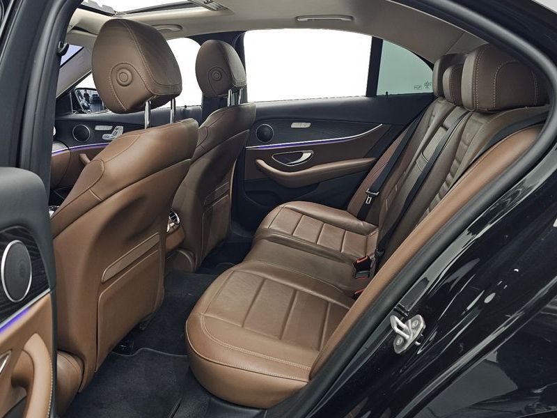 2017 Mercedes-Benz E-Class E300 AV Intelligent Drive photo 12