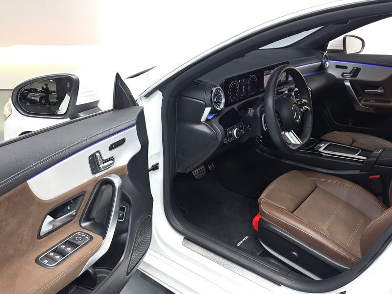 2025 Mercedes-Benz A-Class CLA250 4MATIC photo 11