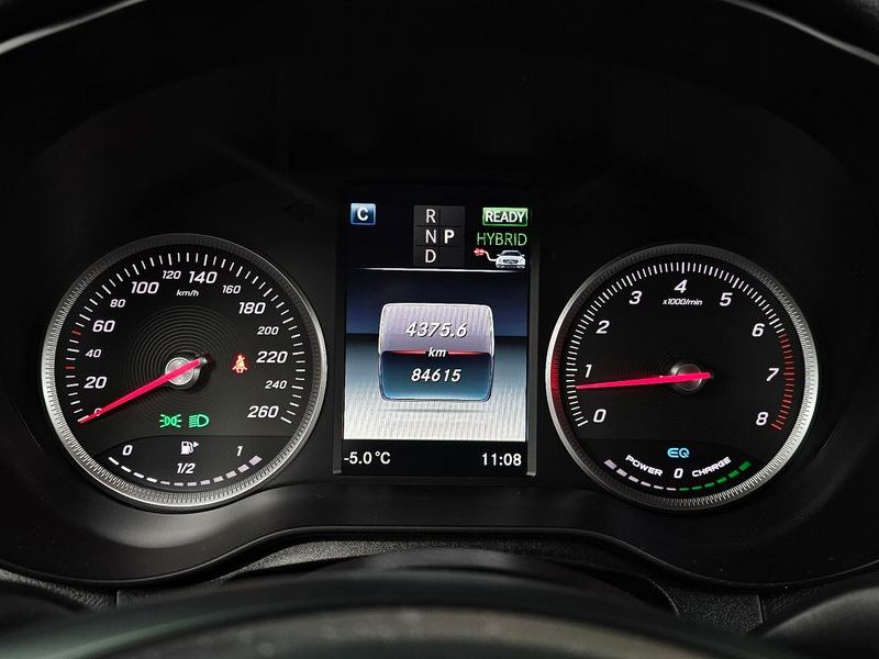 2019 Mercedes-Benz C-Class GLC350e 4MATIC photo 8