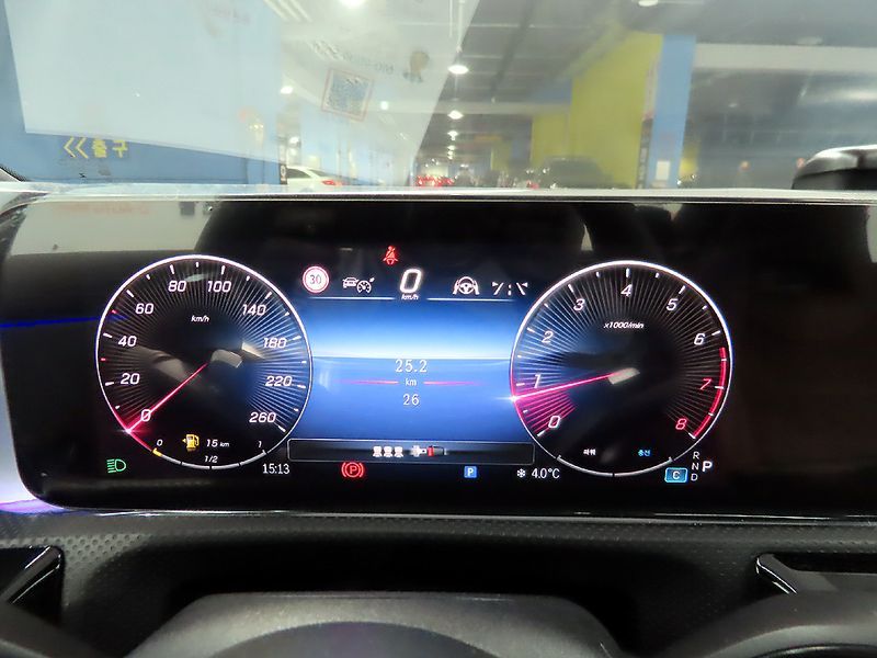 2025 Mercedes-Benz A-Class CLA250 4MATIC photo 10