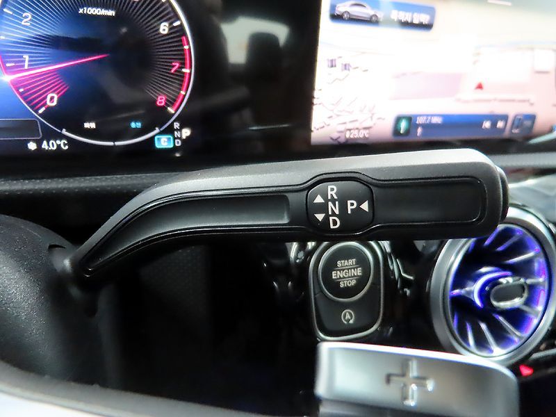 2025 Mercedes-Benz A-Class CLA250 4MATIC photo 14