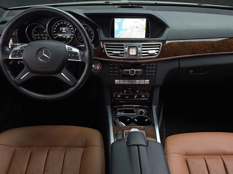2014 Mercedes-Benz E-Class E300 Elegance photo 7