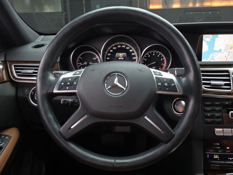 2014 Mercedes-Benz E-Class E300 Elegance photo 13