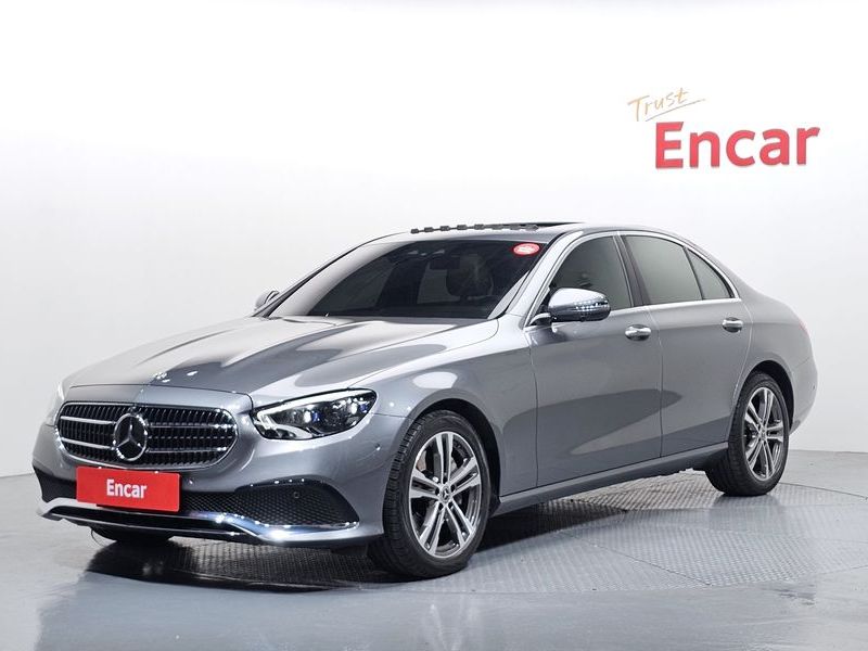 2021 Mercedes-Benz E-Class E350 4MATIC Avantgarde photo 1