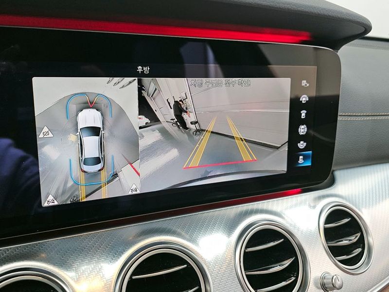 2021 Mercedes-Benz E-Class E350 4MATIC Avantgarde photo 15
