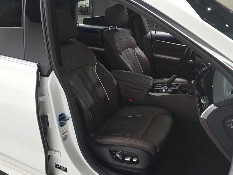2023 BMW 6 Series 640i xDrive M Sport photo 10