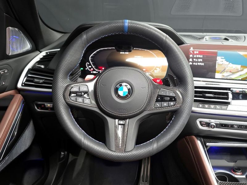 2023 BMW X6 xDrive40i M Sport photo 13