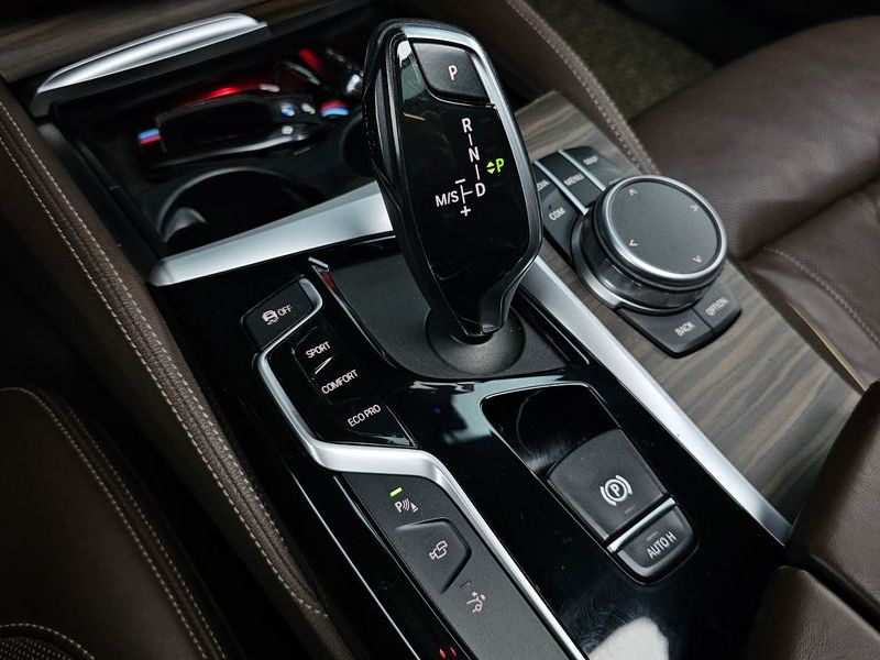 2020 BMW 6 Series 620d M Sport photo 9