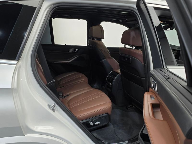 2023 BMW X5 xDrive 40i M Sport photo 12