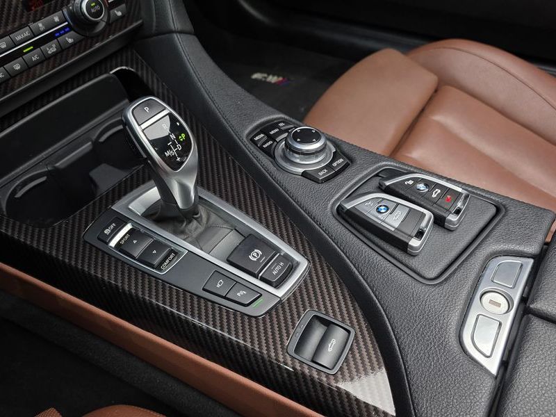2014 BMW 6 Series 650i Convertible photo 9
