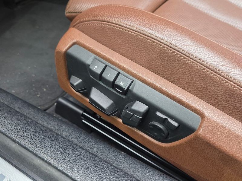 2014 BMW 6 Series 650i Convertible photo 19