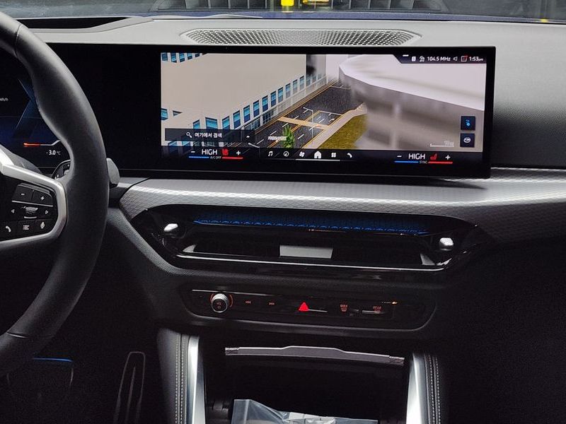 2025 BMW i4 eDrive40 M Sports photo 15
