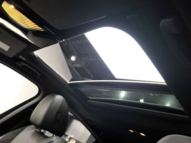 2021 BMW 3 Series 320i M Sport photo 17