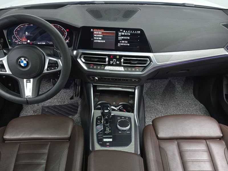 2019 BMW 3 Series 330i M Sport photo 7