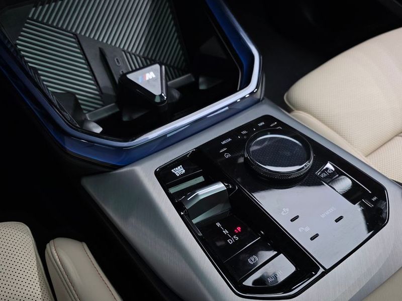 2025 BMW X3 xDrive 20d M Sport photo 9