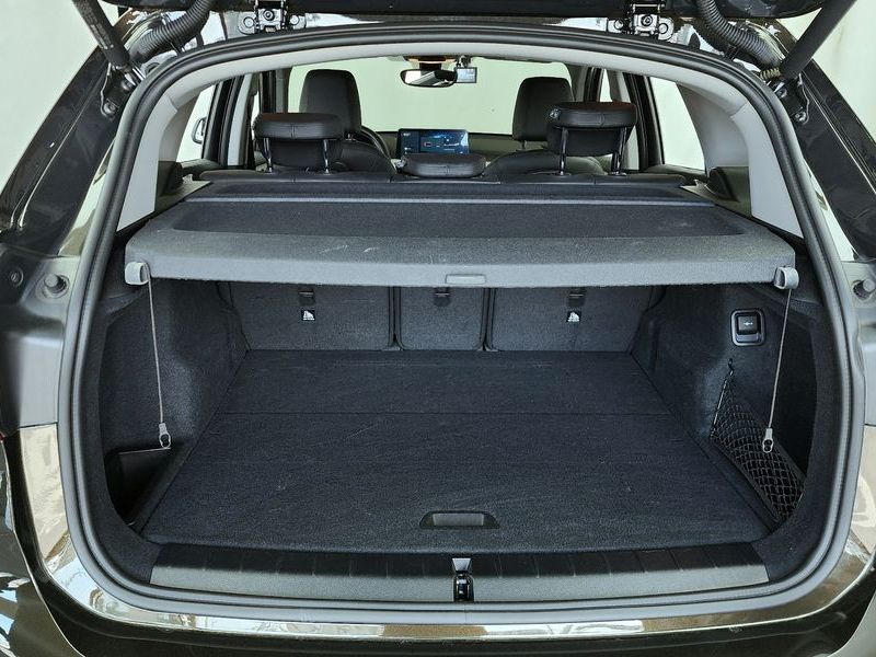 2020 BMW X1 xDrive 20i Advantage photo 20