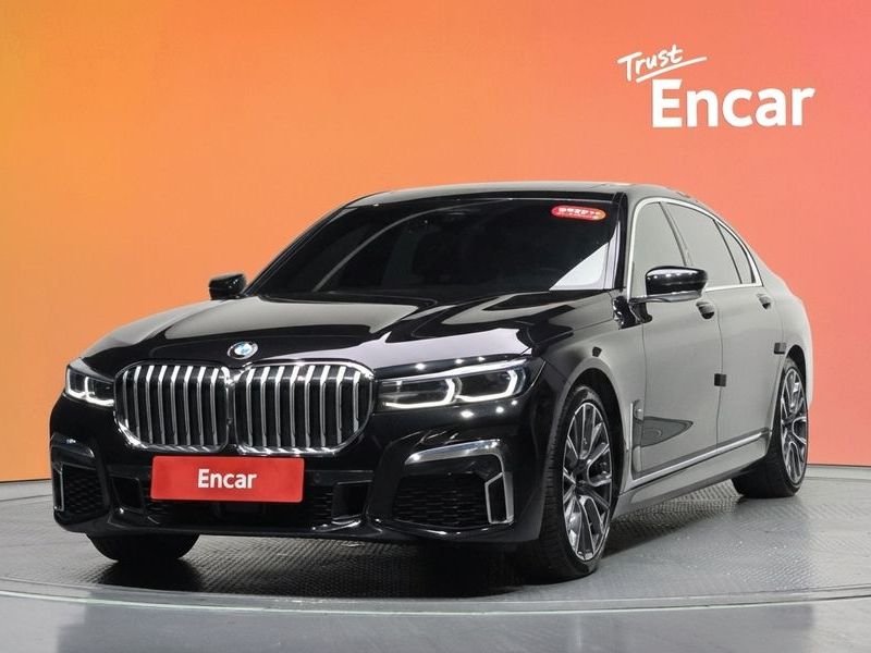 2022 BMW 7 Series 730Ld xDrive M Sport photo 1