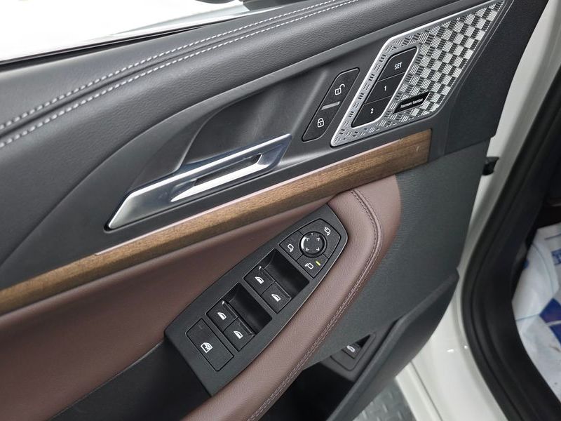 2025 BMW 2 Series 220i Luxury photo 30