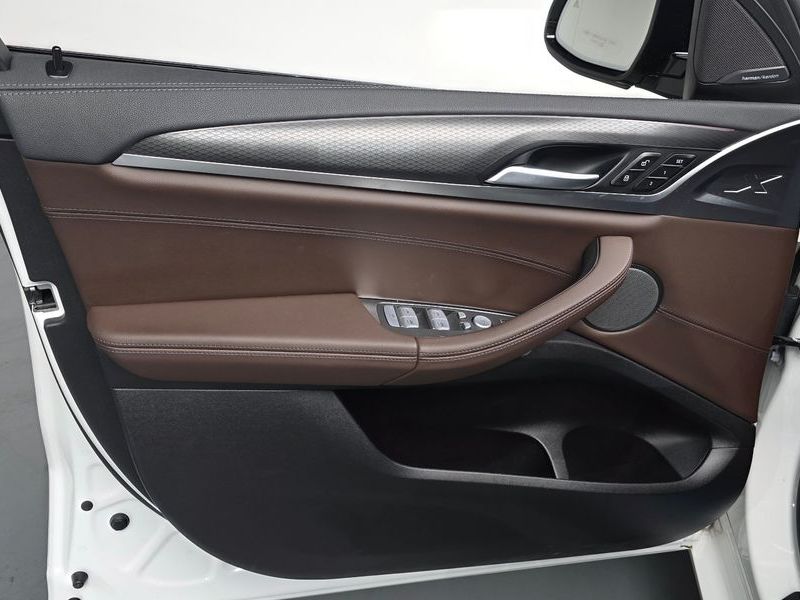 2025 BMW X4 xDrive20i M Sport Pro Special Edition photo 24