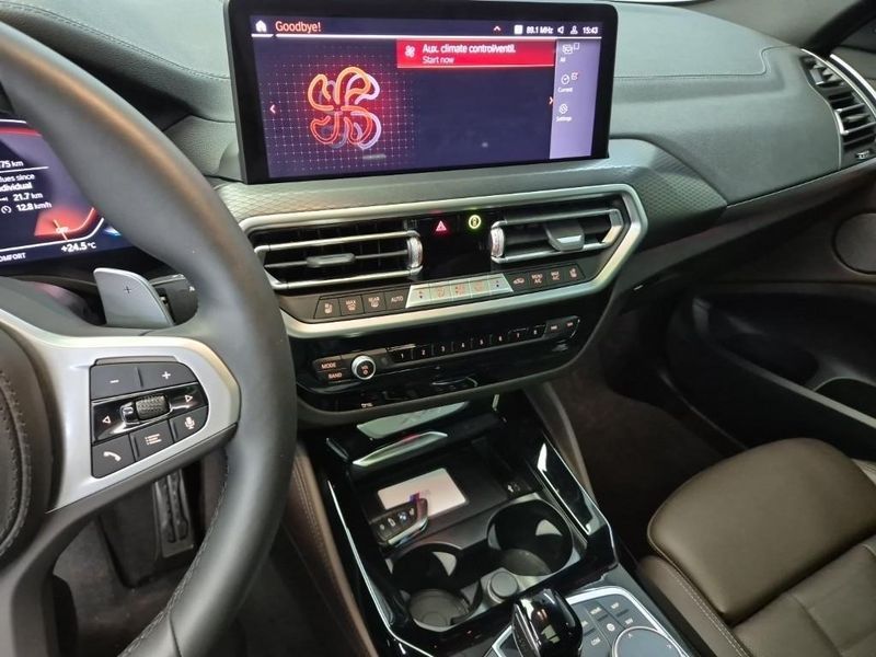 2025 BMW X4 xDrive20i M Sport Pro Special Edition photo 10