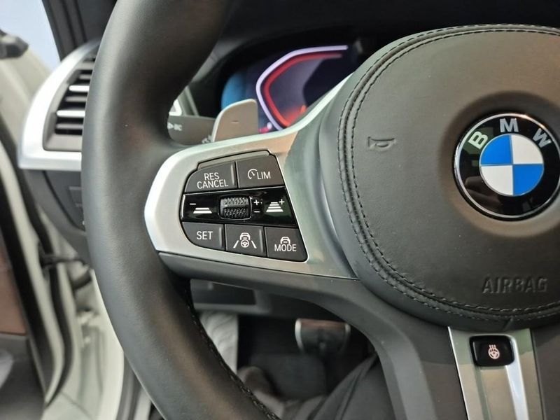 2025 BMW X4 xDrive20i M Sport Pro Special Edition photo 16