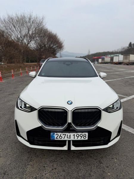 2025 BMW X3 xDrive 20d M Sport photo 1