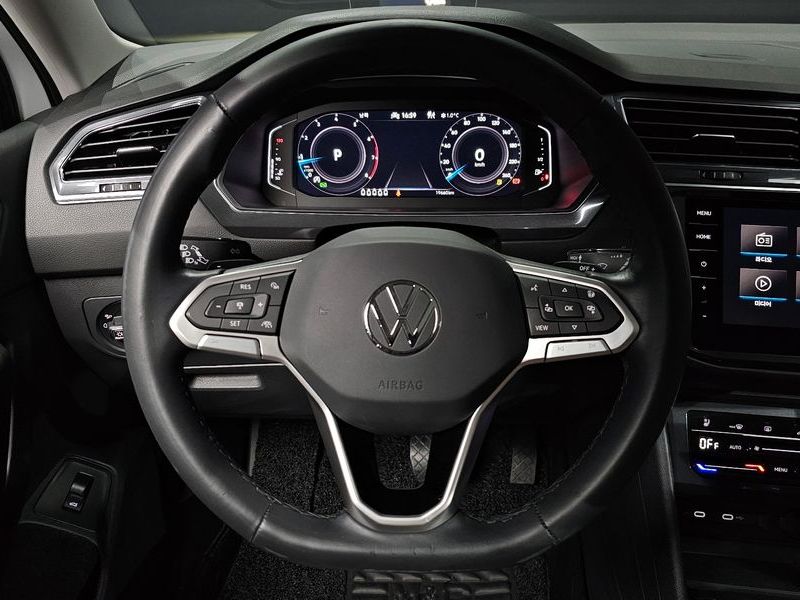 2023 Volkswagen Tiguan 2.0 TSI Prestige photo 13