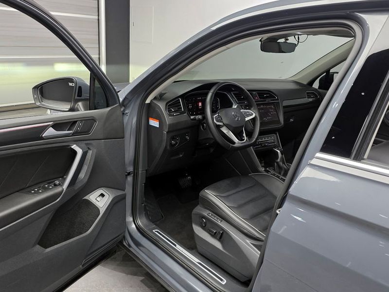 2023 Volkswagen Tiguan 2.0 TDI Prestige photo 10