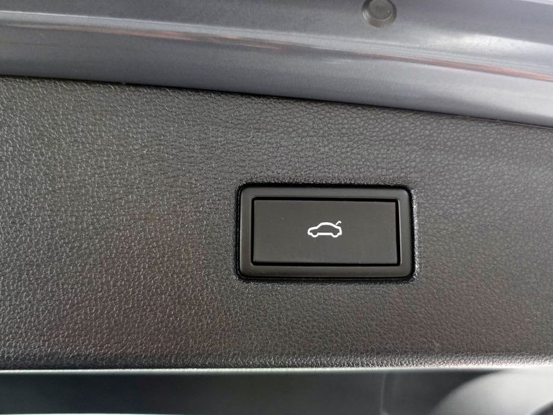 2023 Volkswagen Tiguan 2.0 TDI Prestige photo 20