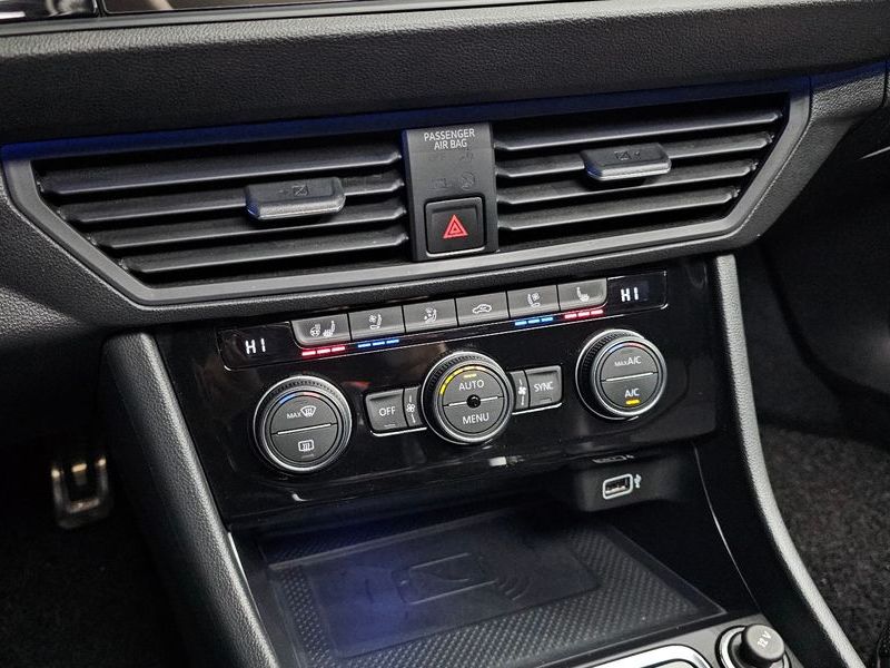 2020 Volkswagen Jetta 1.4 TSI Prestige photo 17