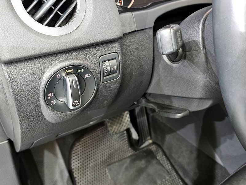2013 Volkswagen Tiguan 2.0 TDI Premium 5N photo 15