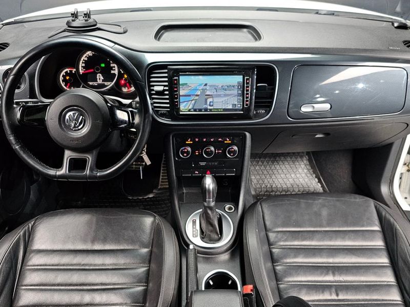 2015 Volkswagen Beetle 2.0 TDI 3rd photo 7