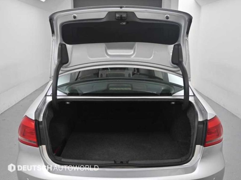 2015 Volkswagen Passat 2.0 TDI B7 photo 20