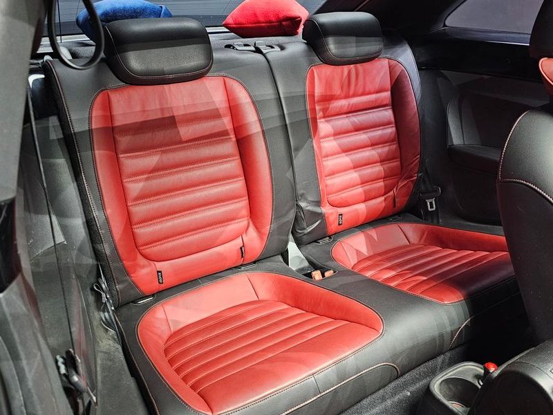 2013 Volkswagen Beetle 2.0 TDI Premium 3rd photo 12