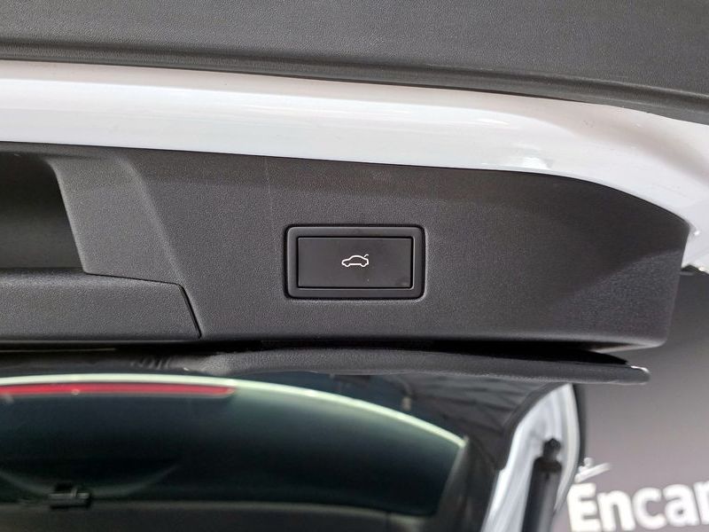 2023 Volkswagen ID.4 Pro photo 20