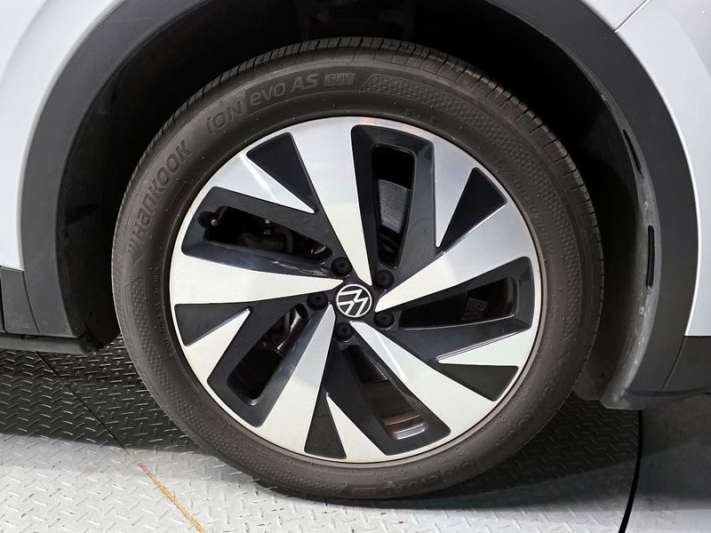 2023 Volkswagen ID.4 Pro photo 21